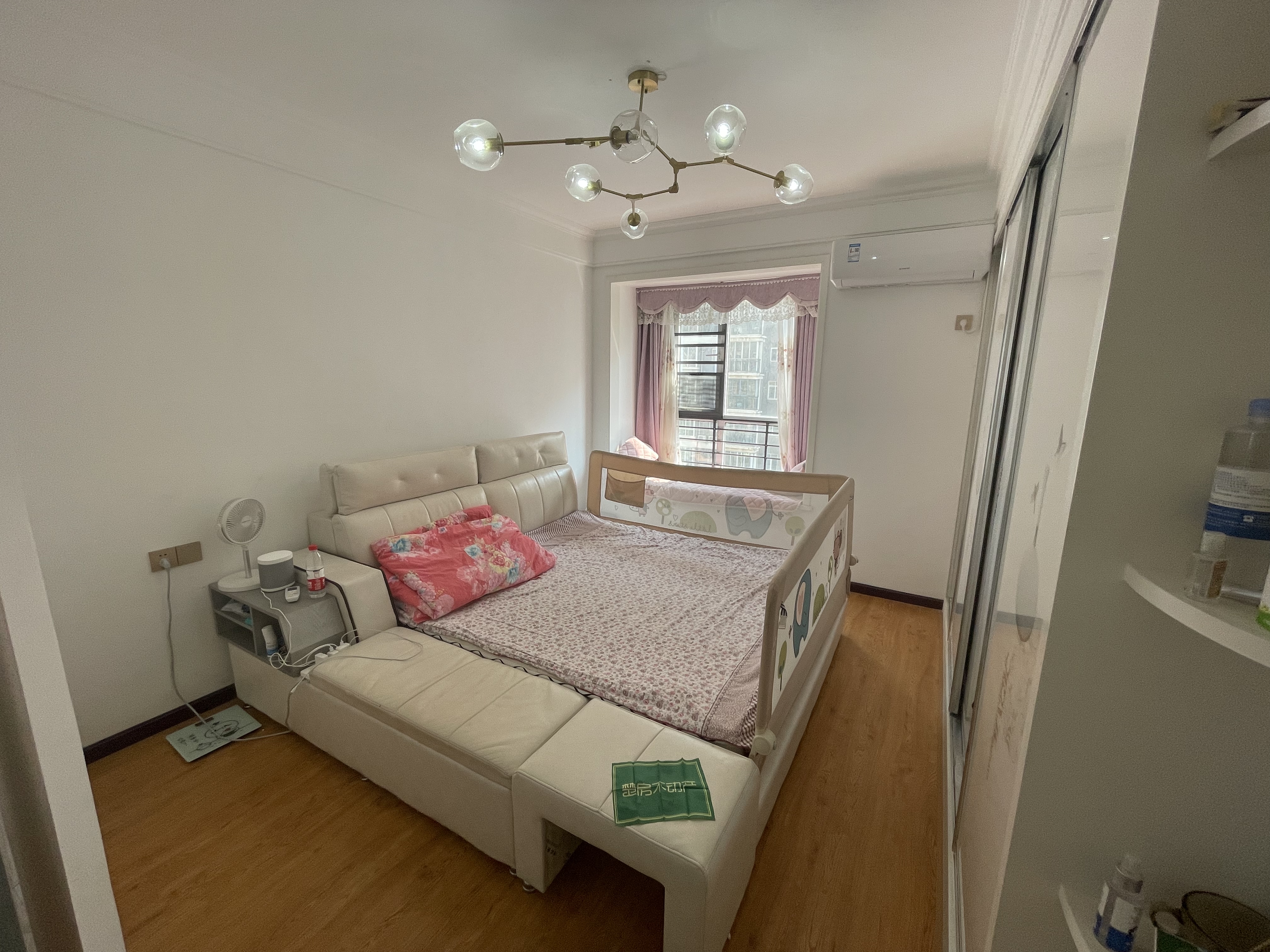 元泰未来城清华园元泰清华园125平精装修三室两厅两卫证件满两年