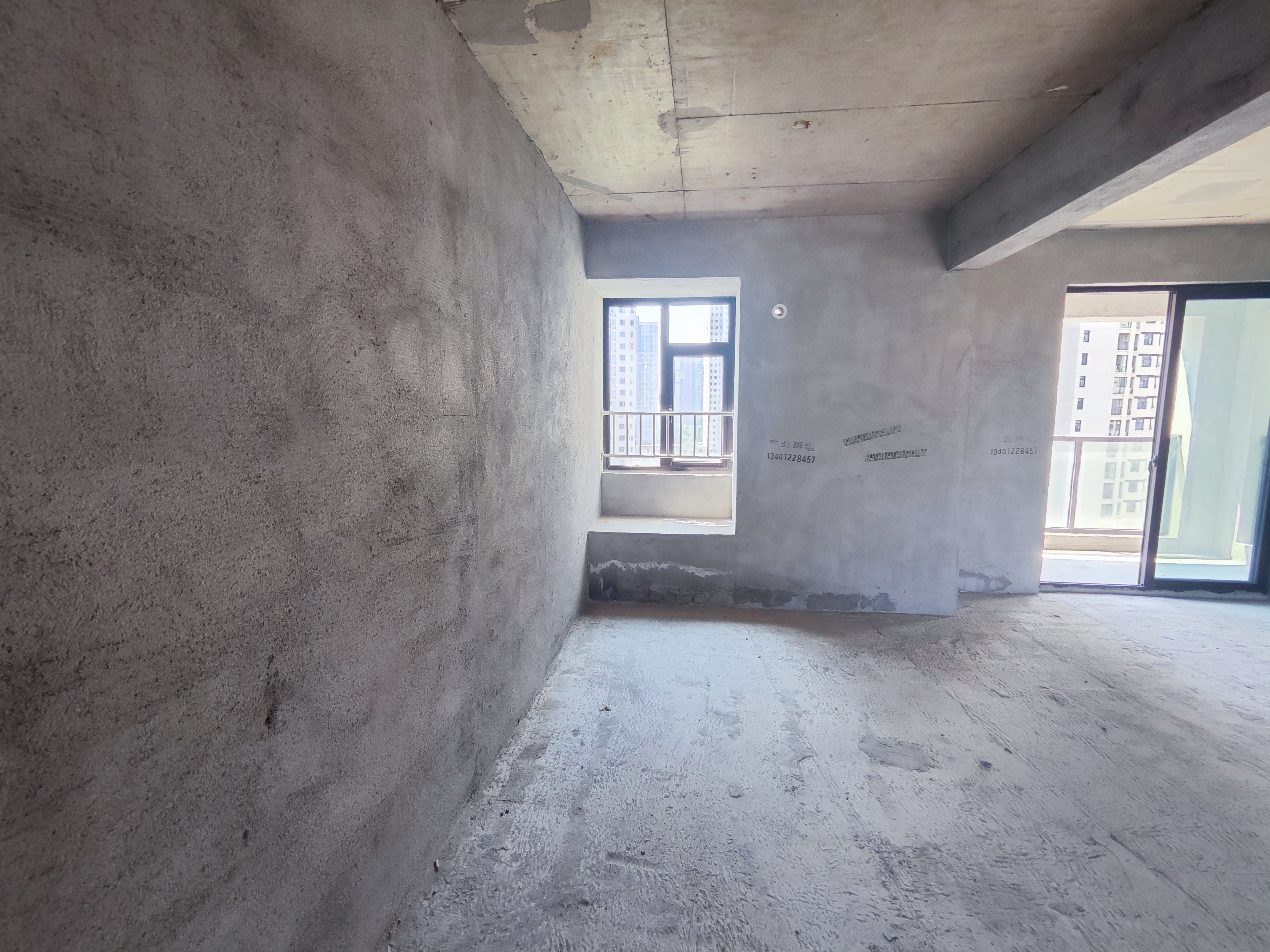 锦绣江山望府稀缺小高层业主诚心卖带车位看房方便