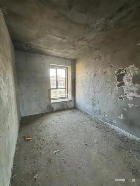 84，房东亏本出售，新城壹号，总价50个，单价3字开头，实验3小旁