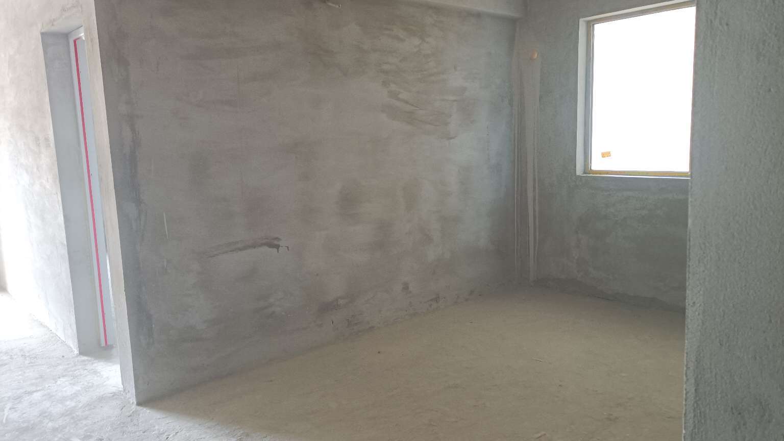 蓝天新城好楼层5000多高性价比毛坯房！