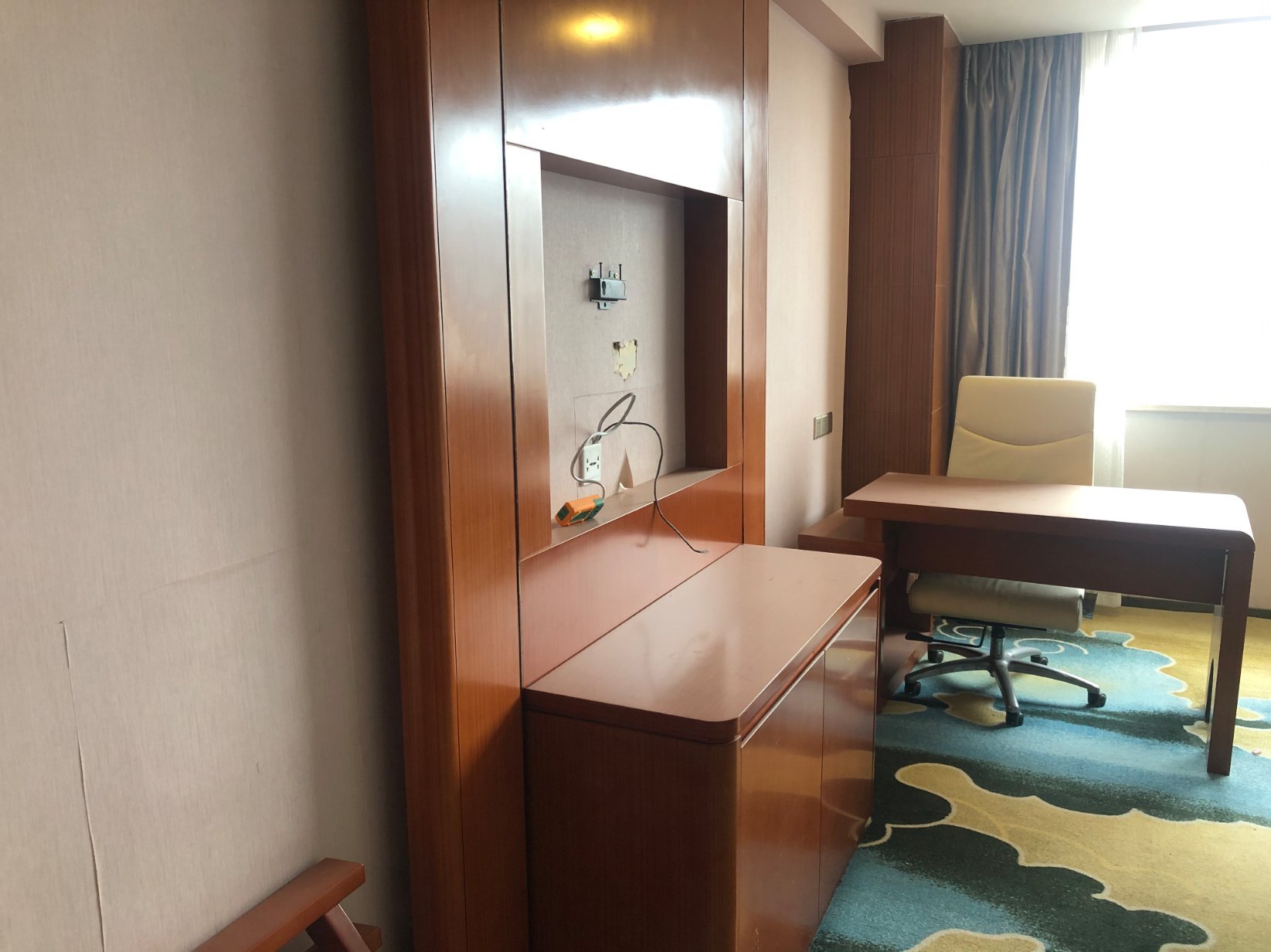 纽芬兰 1室1厅 现在已经收回来啦 有钥匙 首付8万