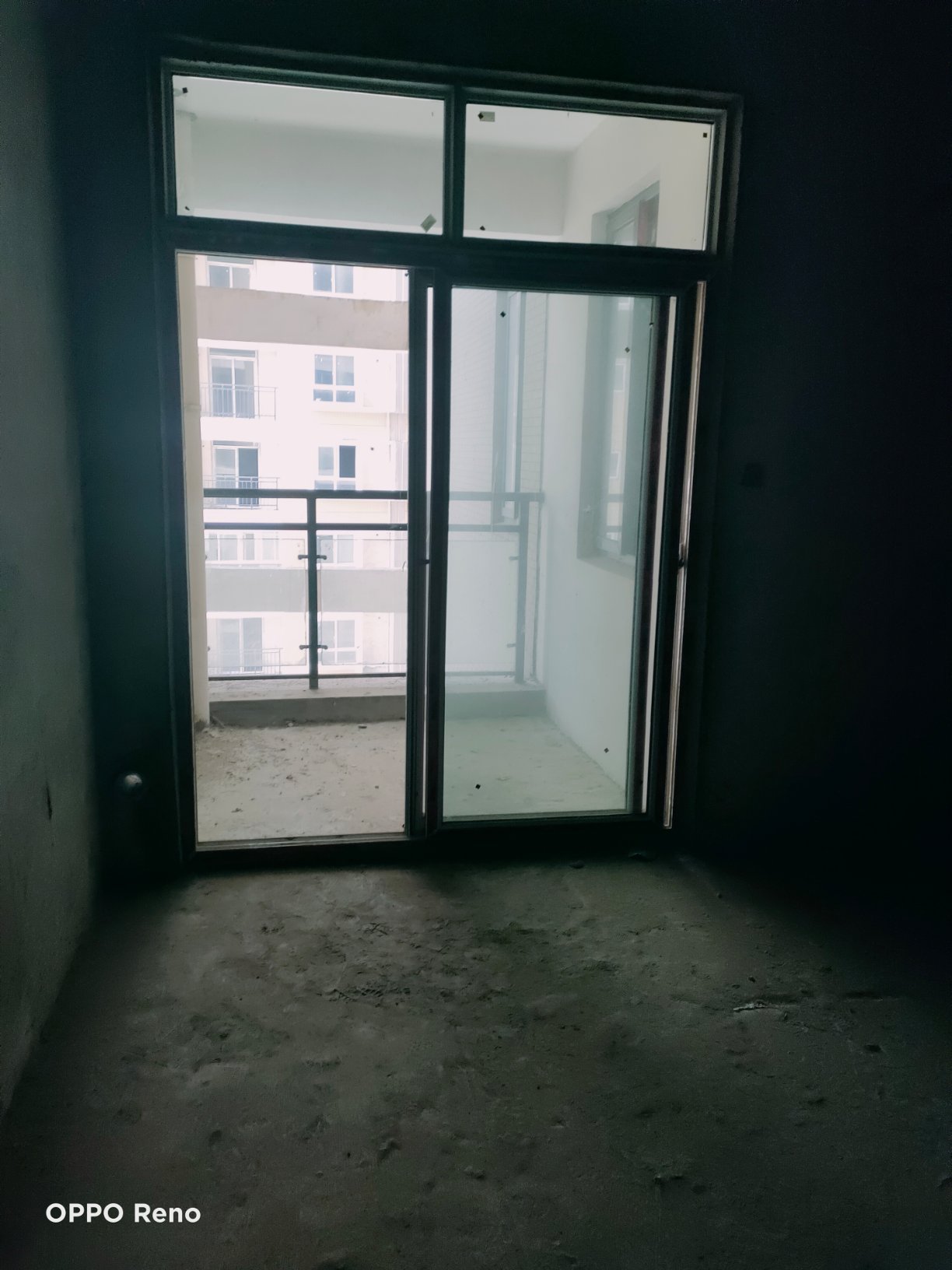 看房方便，房主急售福泰锦江国际精装3室2厅2卫2阳台