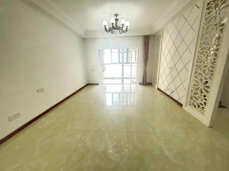 374，捡漏，满庭春，电梯中间楼层，两房，楼下仙桃晓学，上新三中，带供暖