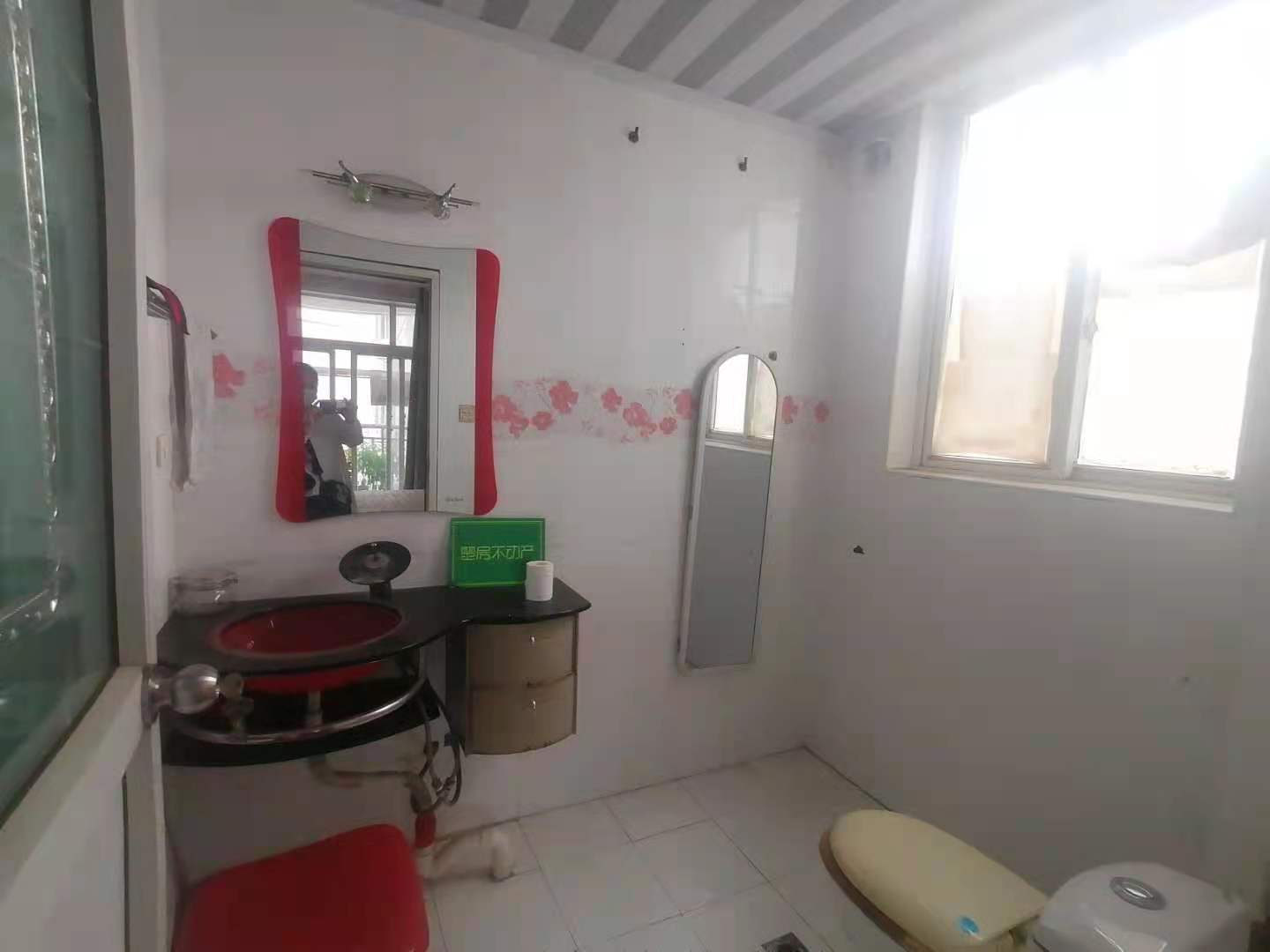 宏运名居电梯简单装修不动产证在手离三中武商商城一步之遥