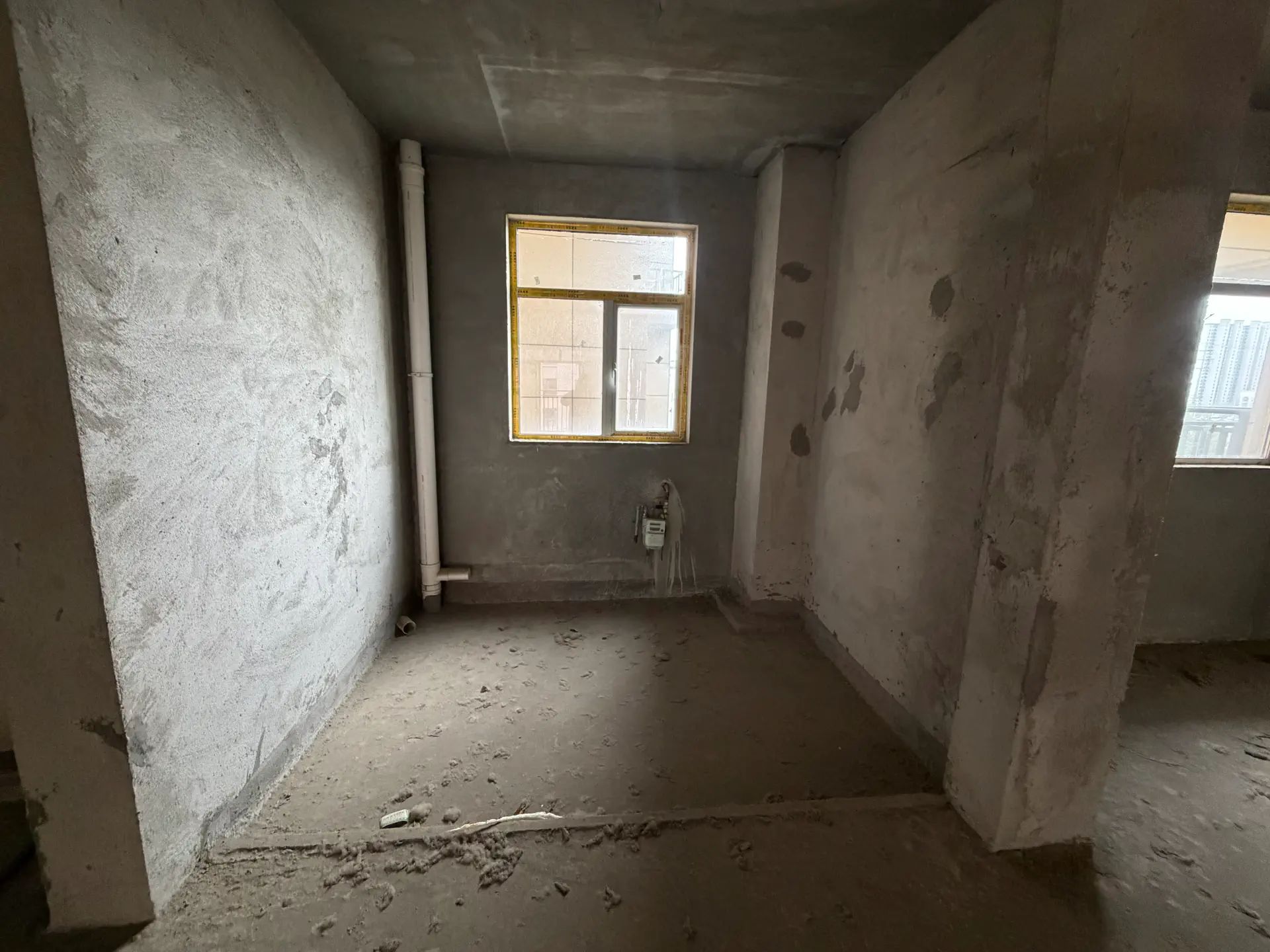 城南,沔阳清华园，电梯小高层，边户双阳台，证满二，一口价56.5