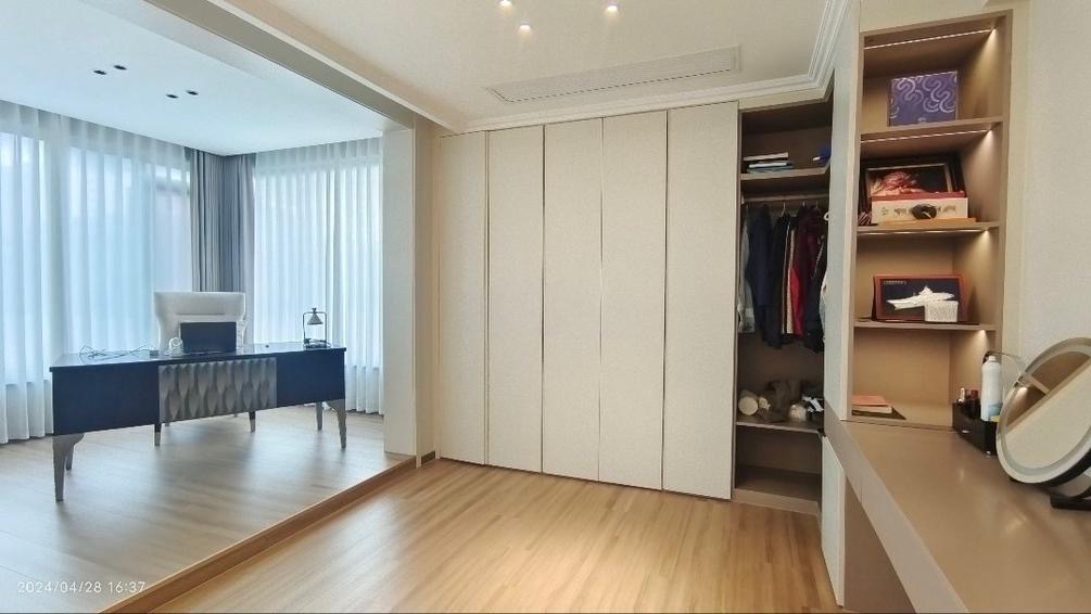 房东亏本出，祥生豪装别墅总价235万边户边户边户随十看房