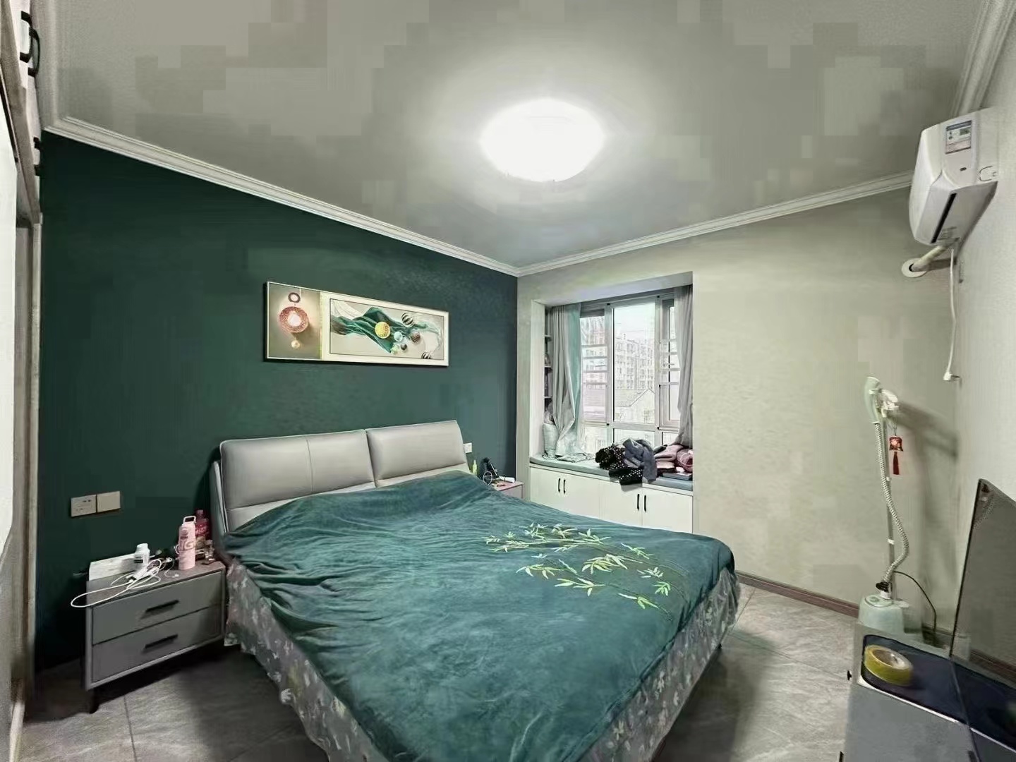 业主亏本出，城南精装三房，实验三xiao旁，装修9.9成新，