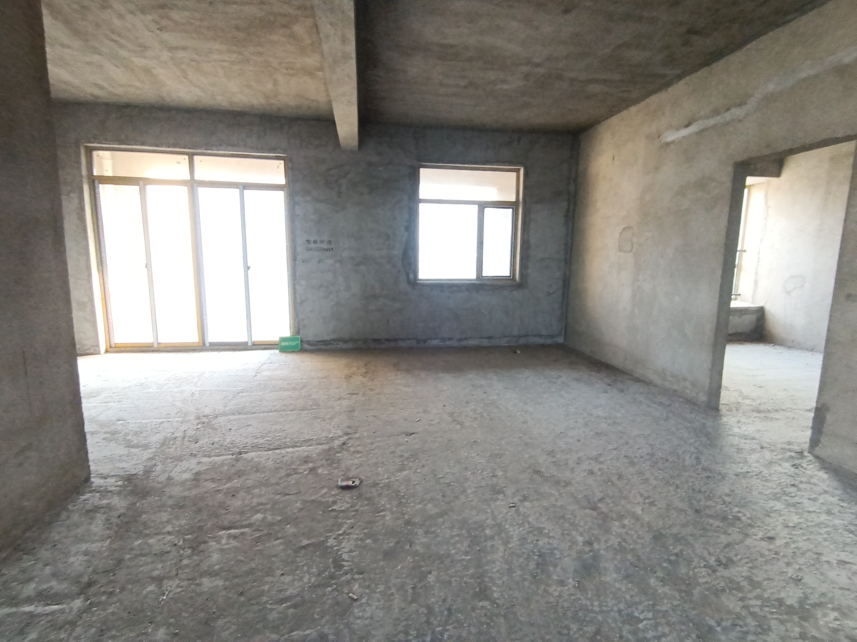 元泰未来城B湖景房3.15层高观光电梯2梯2户四阳台设计城南少有的湖景房南北通透