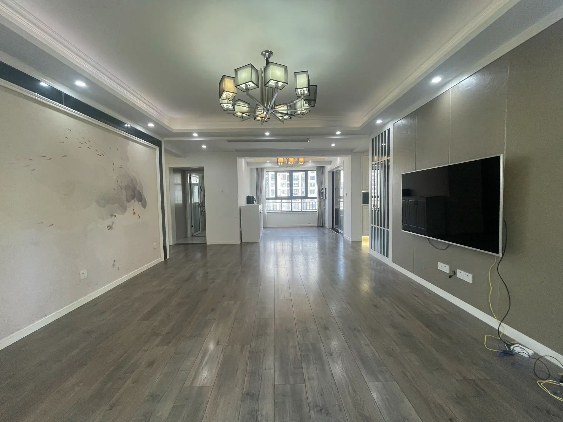 和合国际五期，134平精装大三房，送车位