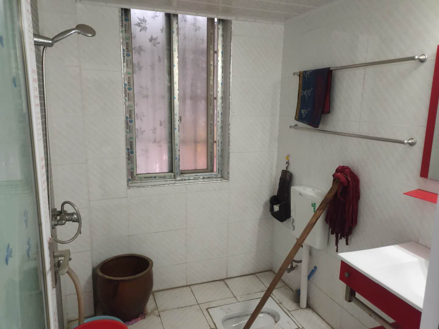 天门桃花源对面步梯中层大四房价格美丽