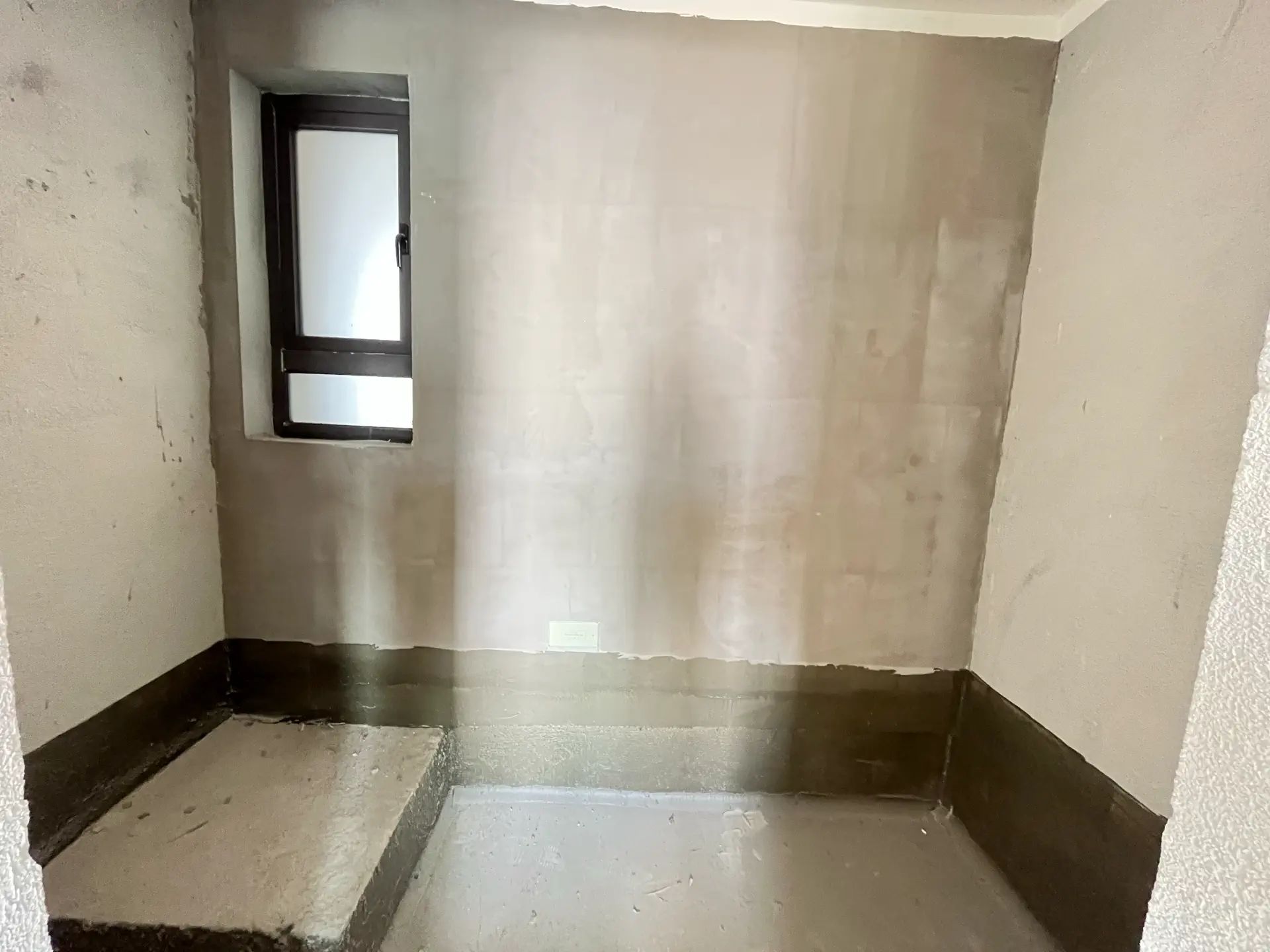 捡漏，城南，吾悦，毛坯三房，电梯好楼层，亏本出，