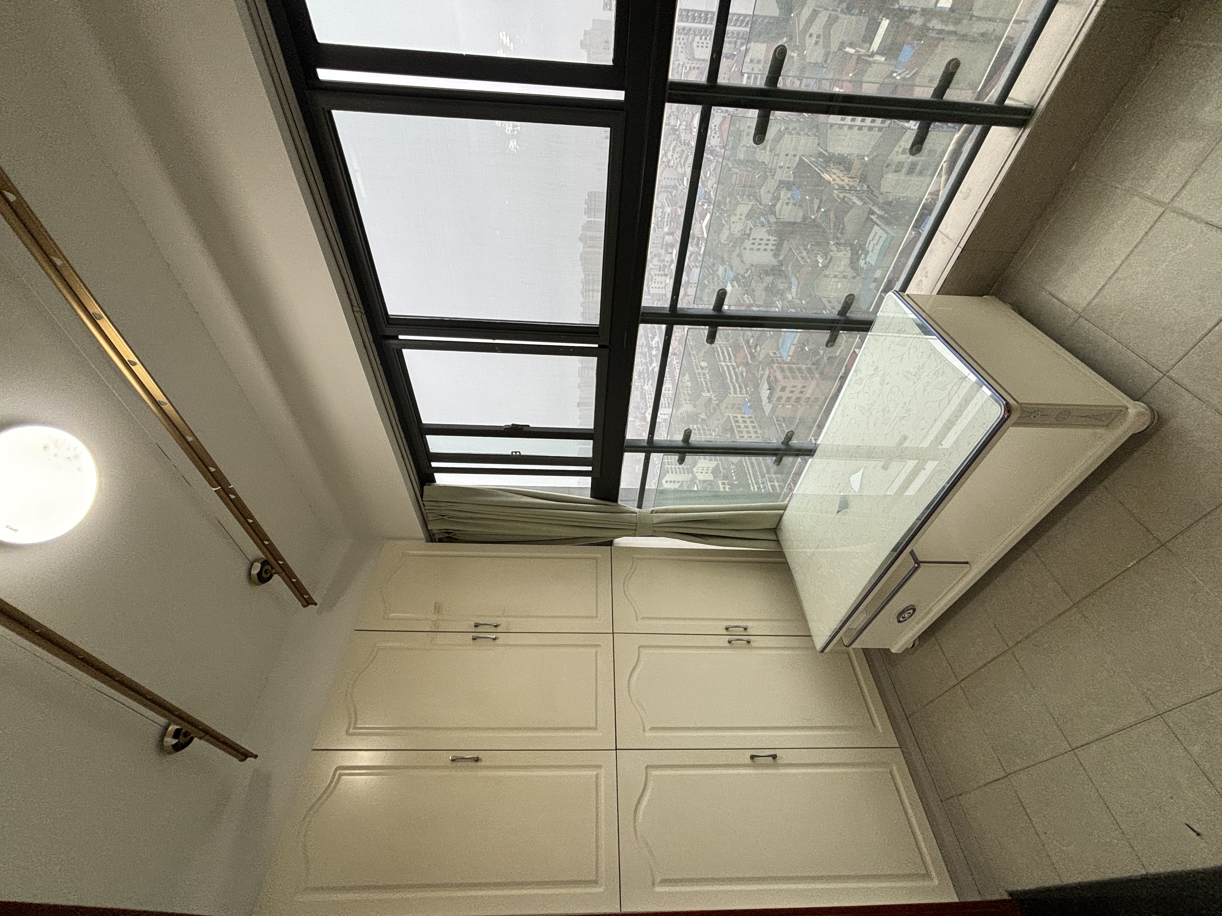 福星城.精装三房.证件满二.看房方便