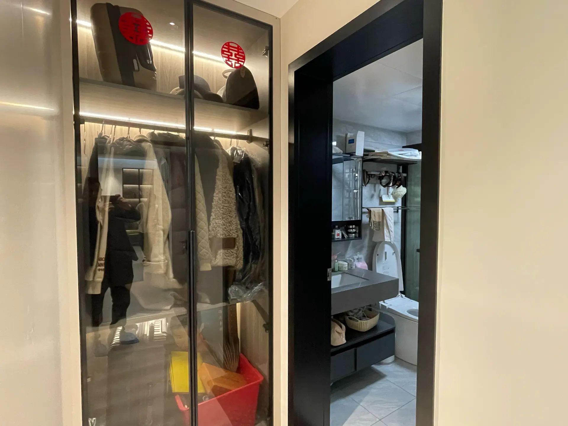 急售，城南，蓝天白云，全新精装三房两卫，证满二，