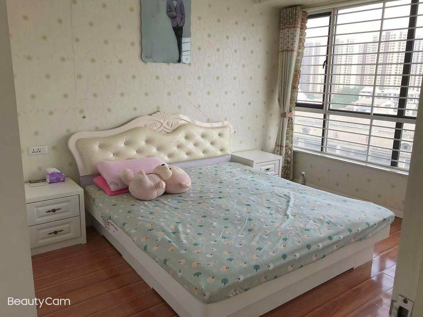 城西精装三房两卫户型通透仙桃 邻居满二