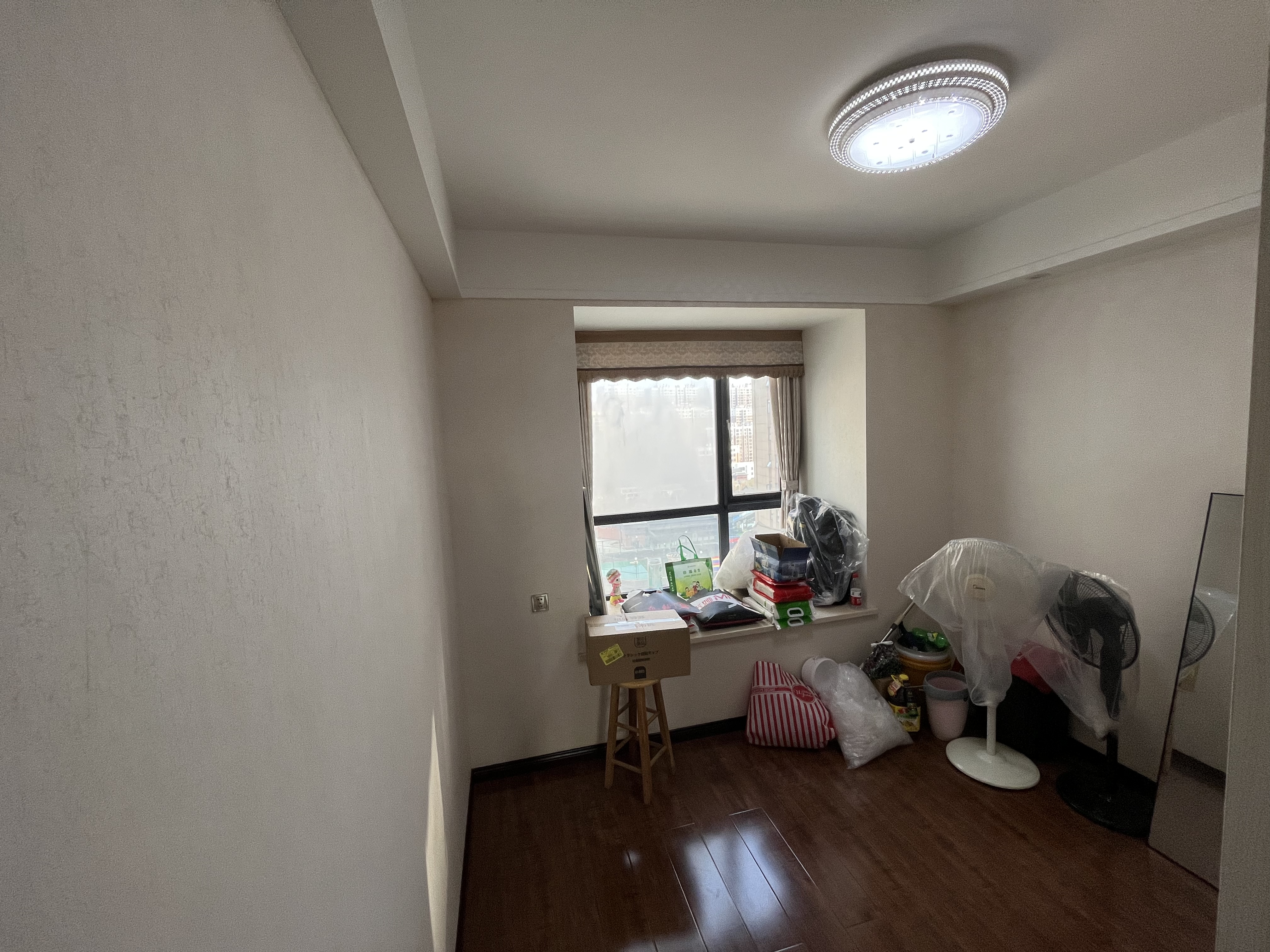 新三中元泰未来城精装大三房中间楼层大边户