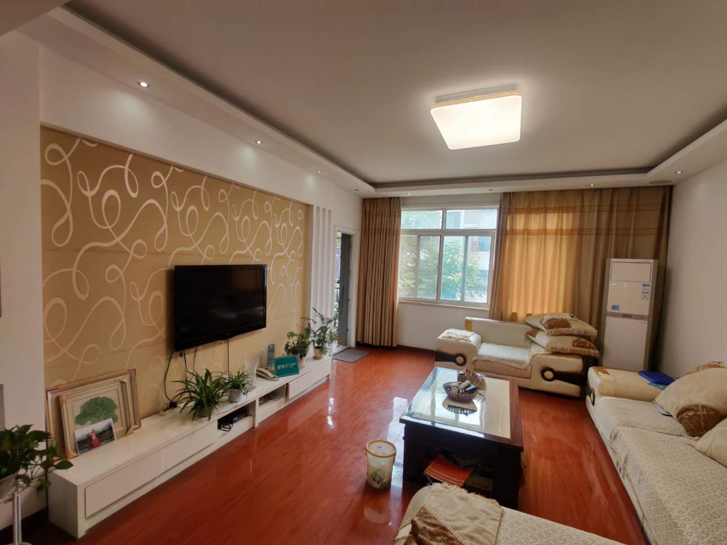 世纪雅园  大三房  装修  大阳台 城西可读仙桃小学  看房方便