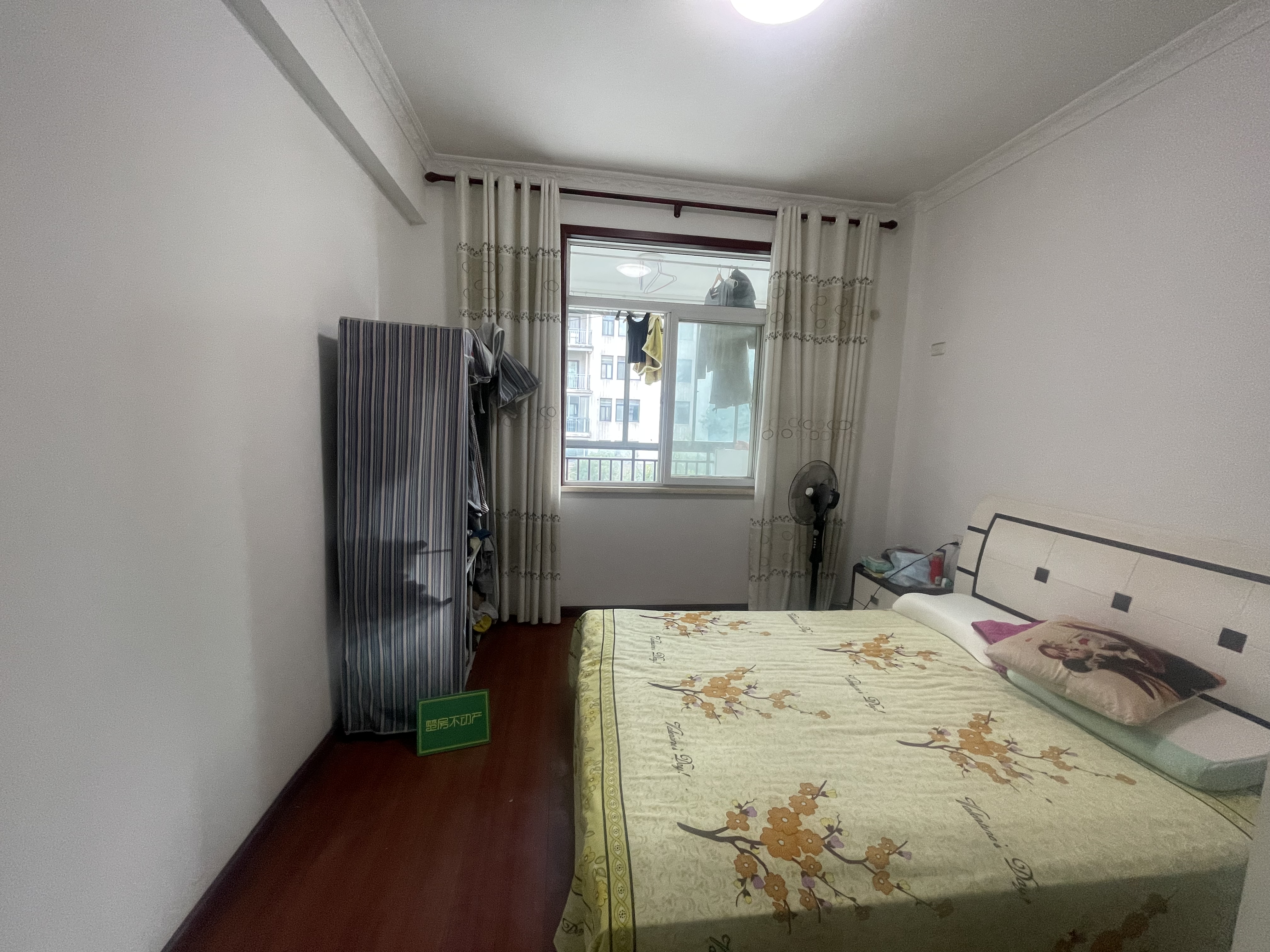 世纪雅园.满二.楼层好.大户型.适合一大家居住.诚意看房