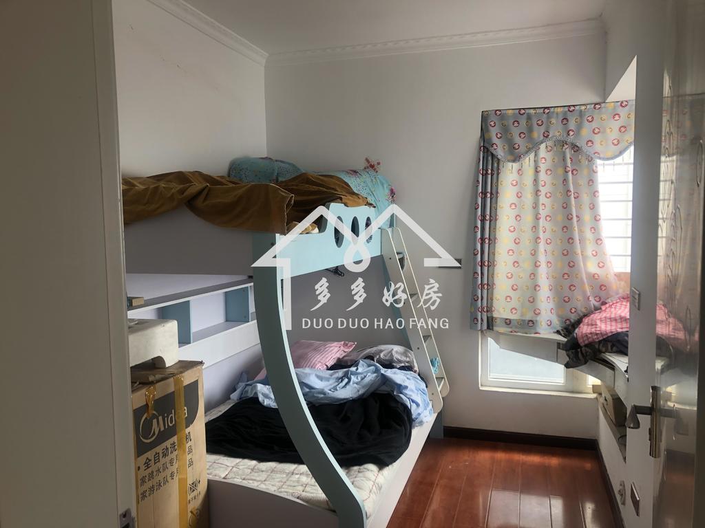 福星城中高楼层