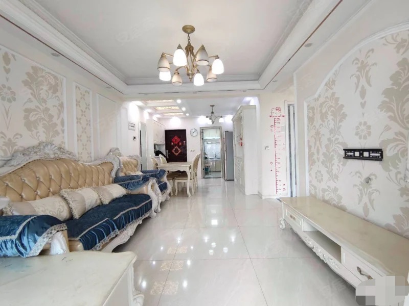 急售城南，沔阳公园旁，城市丽景，电梯小高层，成色新，精装三房，看中好谈