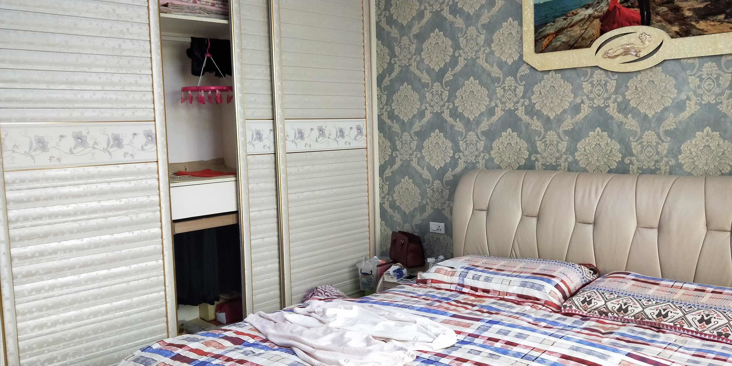 装修一年九成新 义星花园 大三房 步梯中间层 有证可按揭看房方便