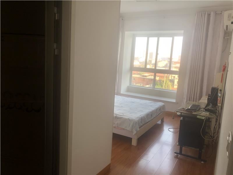  付12万实验 旁边水云间电梯好楼精装四房