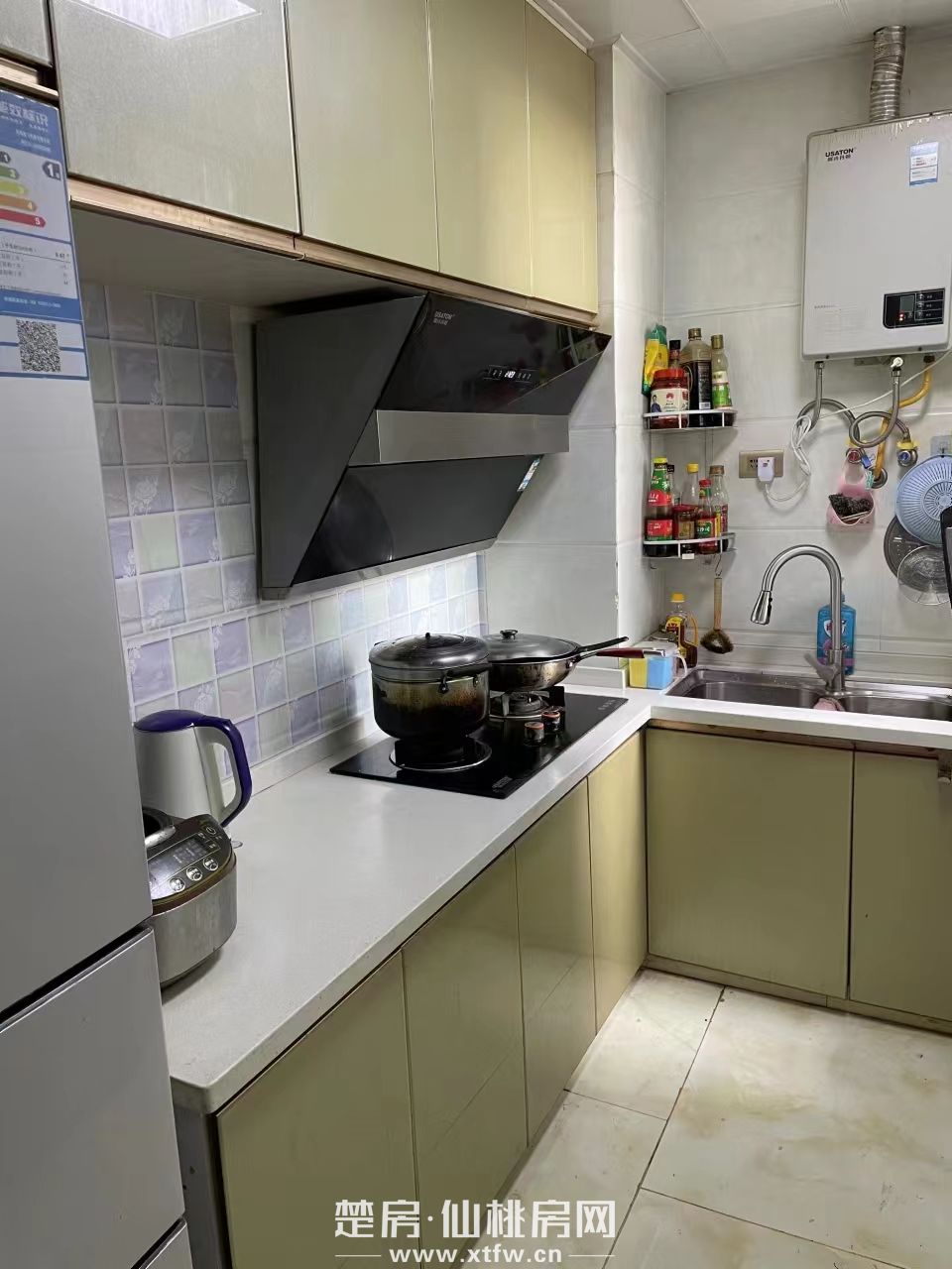 天诚缘小区精装小三房低价出售