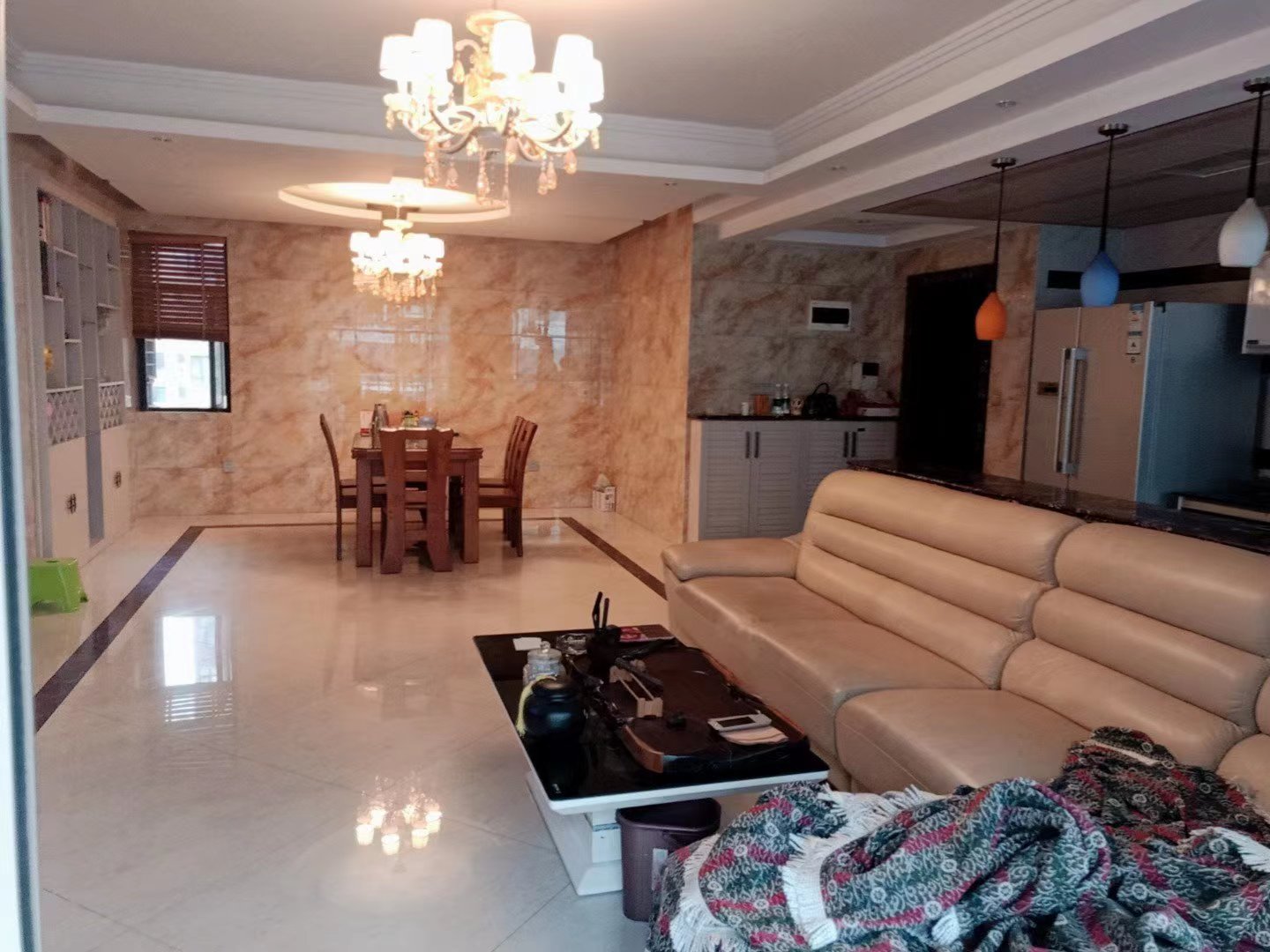 金域城邦.精装三房.电梯小高层证件满二.看房方便