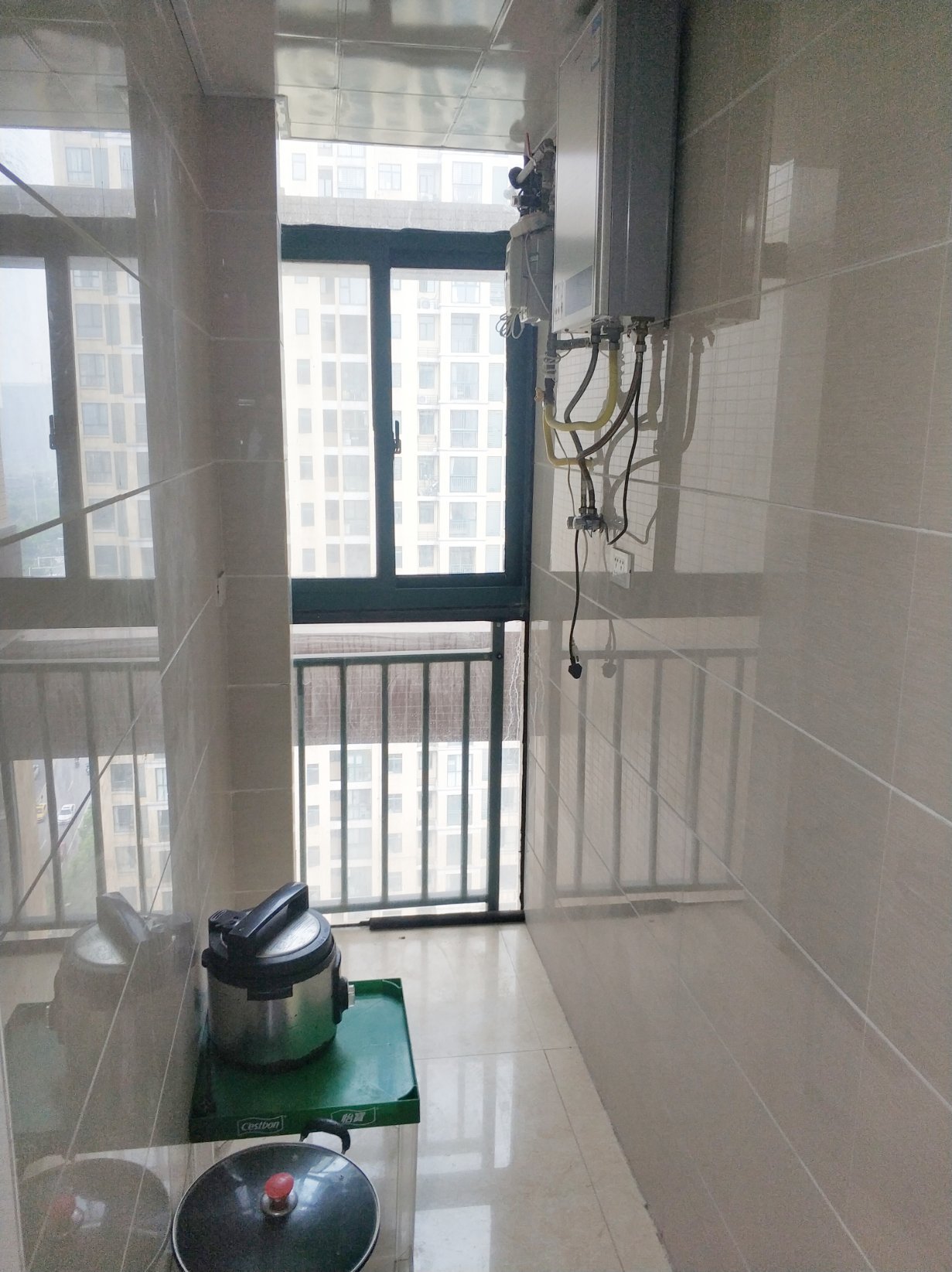 新城壹号小高层精装两房满五年