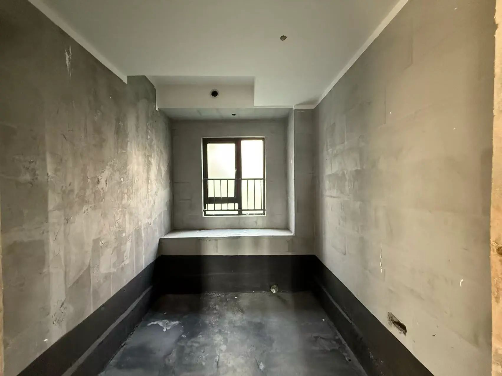 捡漏，降价了，亏本出售，吾悦小高层，2梯2户，一口价82万送两个车位