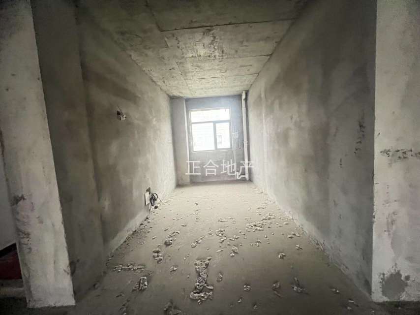 新城壹号五期，洋房复式楼，公摊小，7米大阳台买120平到手200平还送露台，