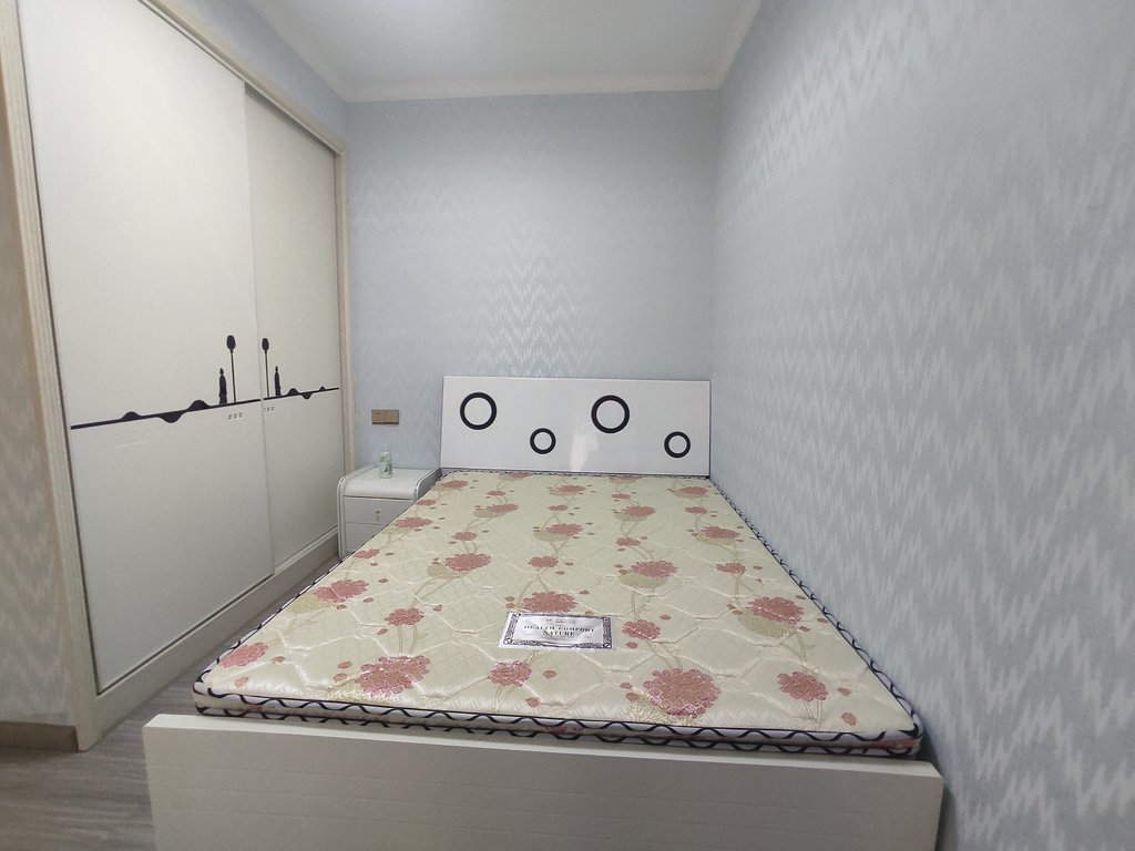 满庭春.精装三房.全屋中央空调.证件在手满五.钥匙看房