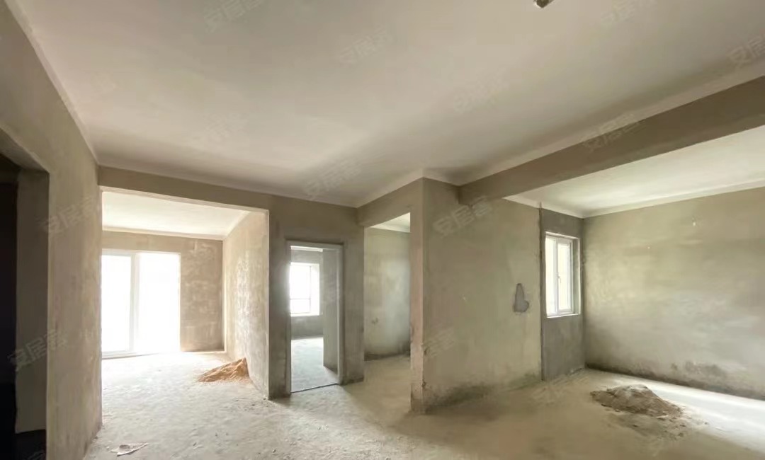 降价了，实验高中旁，步梯二楼，简装修，南北通透，证满二