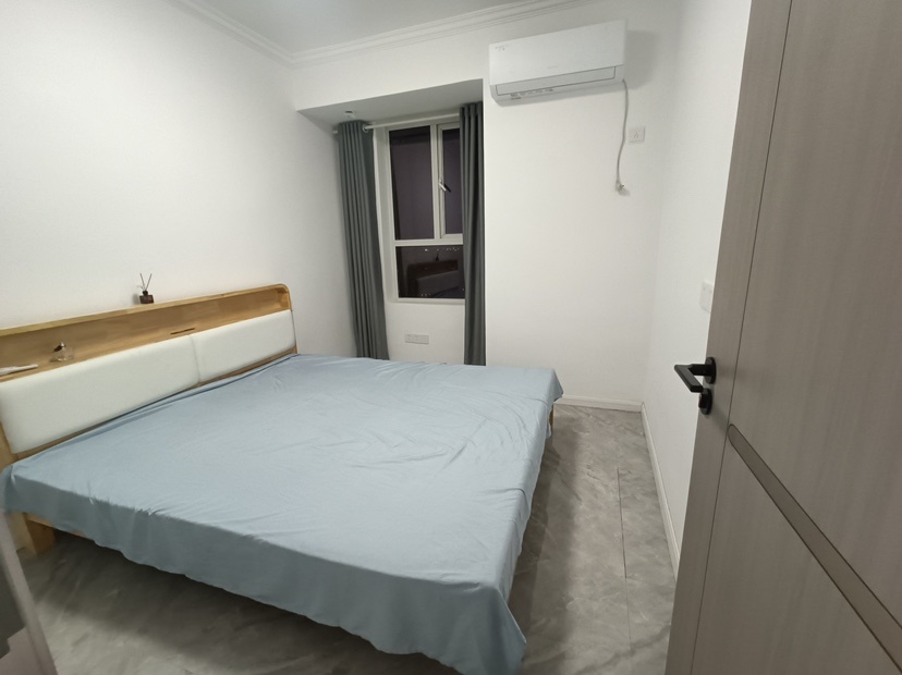 仙桃职院旁，天泽园精装两房，家电家具齐全，拎包入住