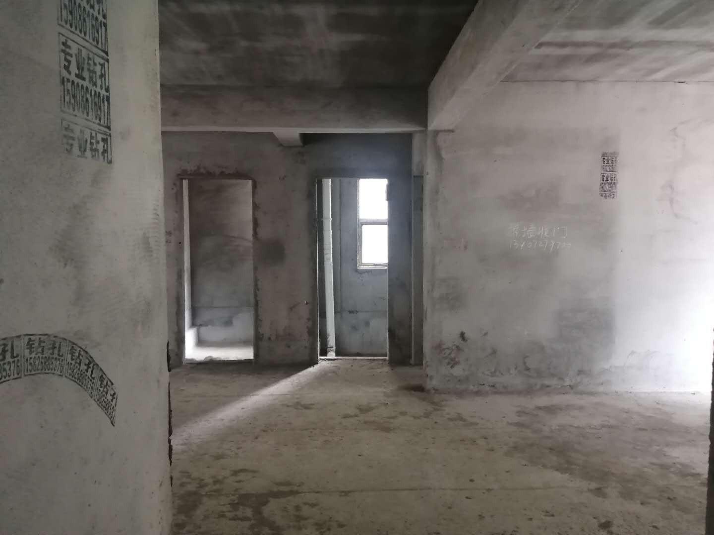 元泰未来城新三中旁南北户3室2厅2卫2阳台,格局工整合理