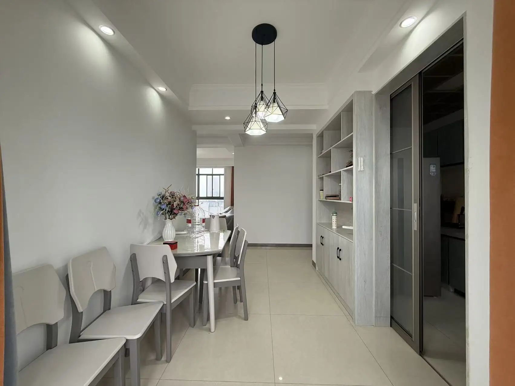 捡漏，商城旁，老三中，鸣宇尚城，电梯小高层，精装三房