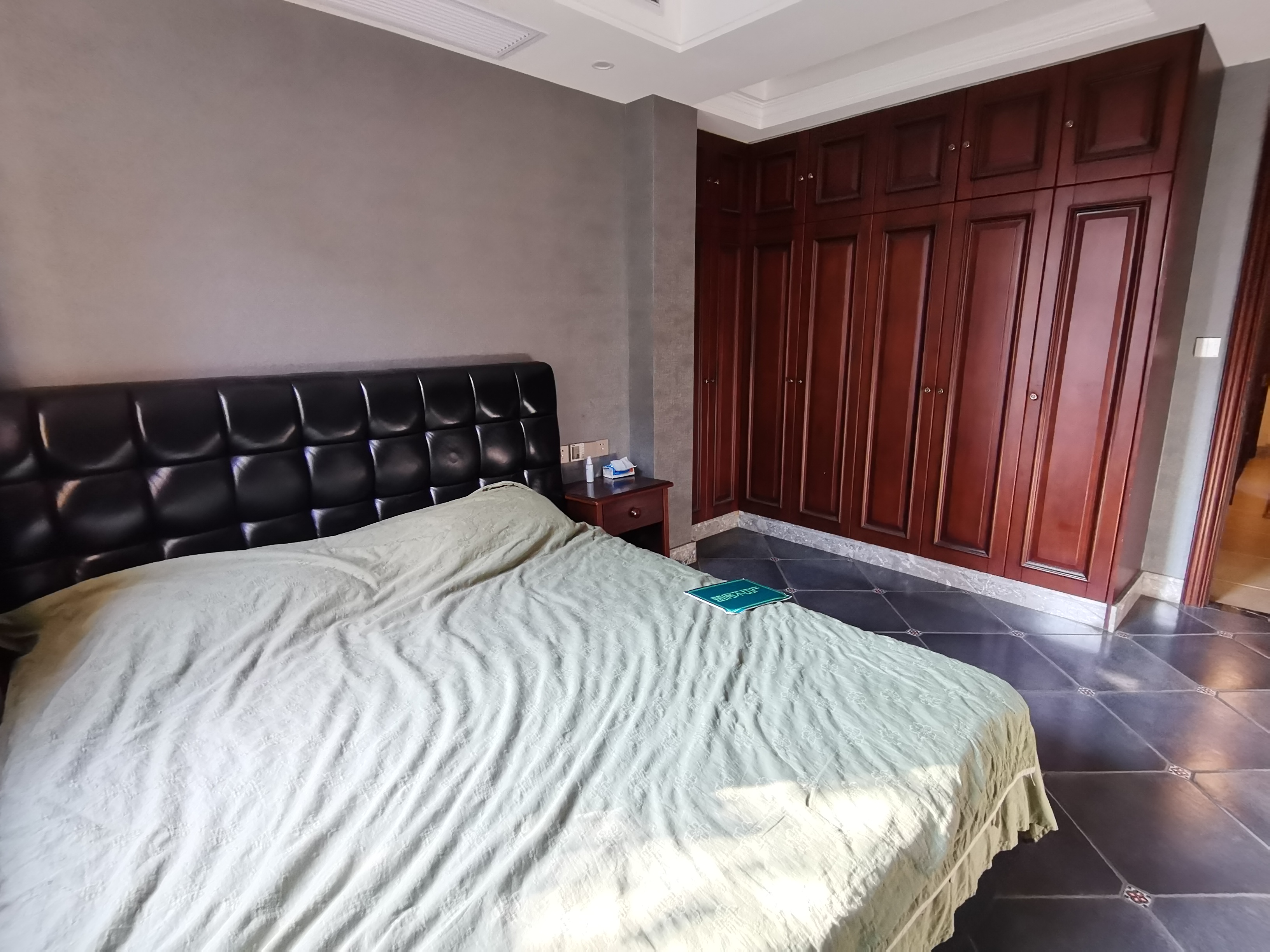 御江湾别墅边户保养好房东诚意出售