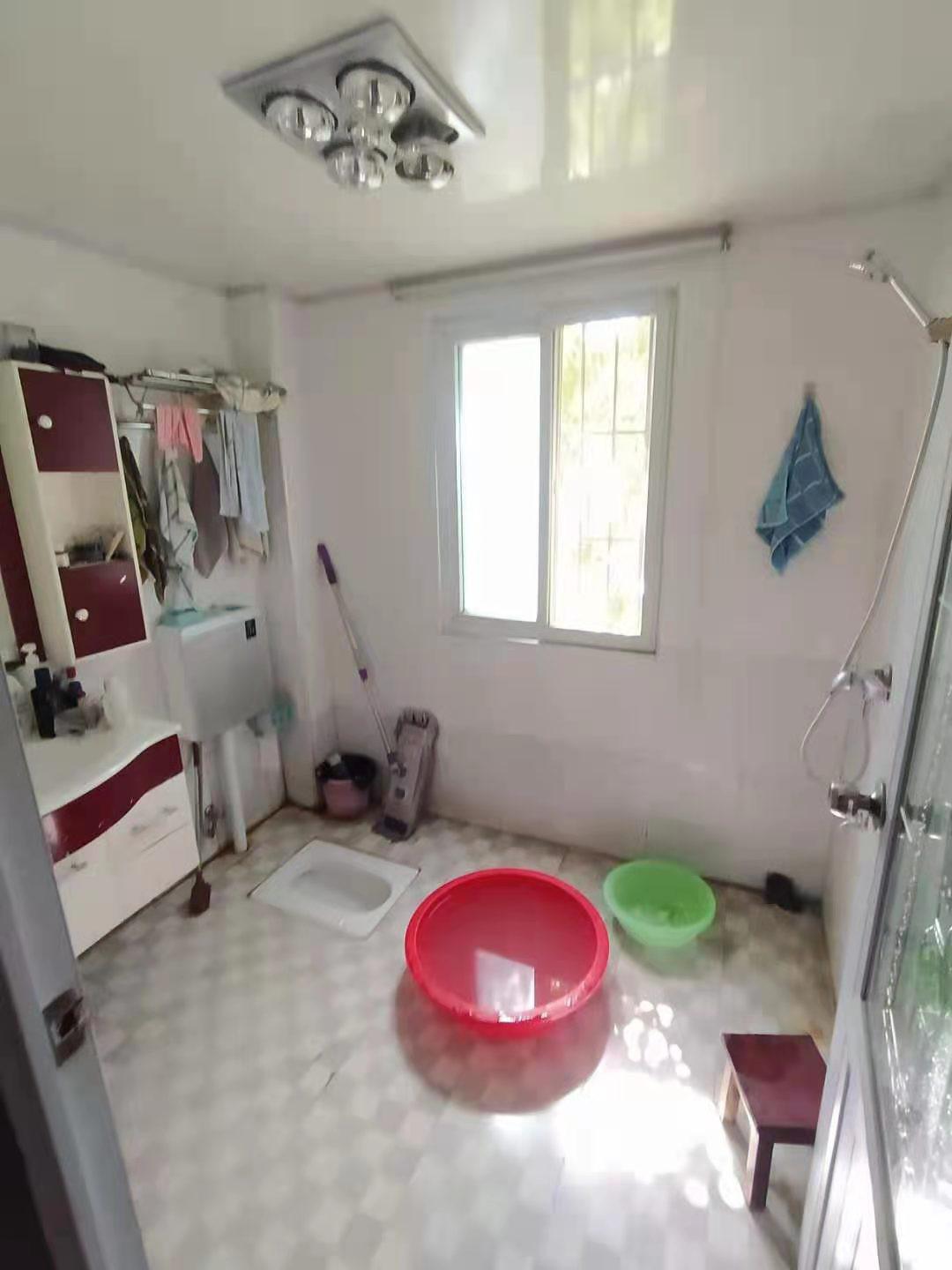 房主急售永和小区精装2室2厅1卫1阳台