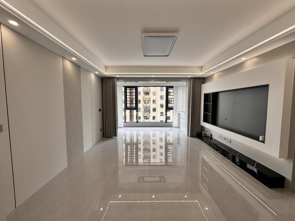 房东亏本出售，城南，荣怀及第世家，一梯一户，小高层❗️，精装三房，全屋品牌家具家电，好楼层