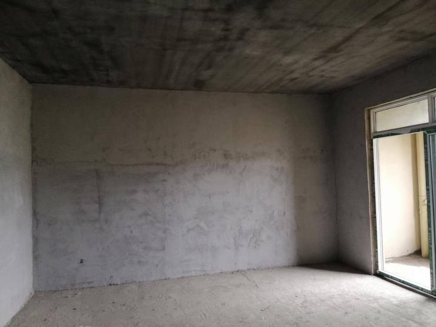 捡漏，城南，元泰未来城A，电梯好楼层，毛坯三房，证满二，亏本出售