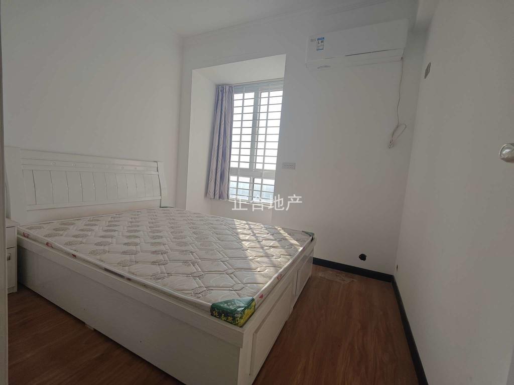 仙桃一中对面漫城林语装修好的三房好楼层单价4字头