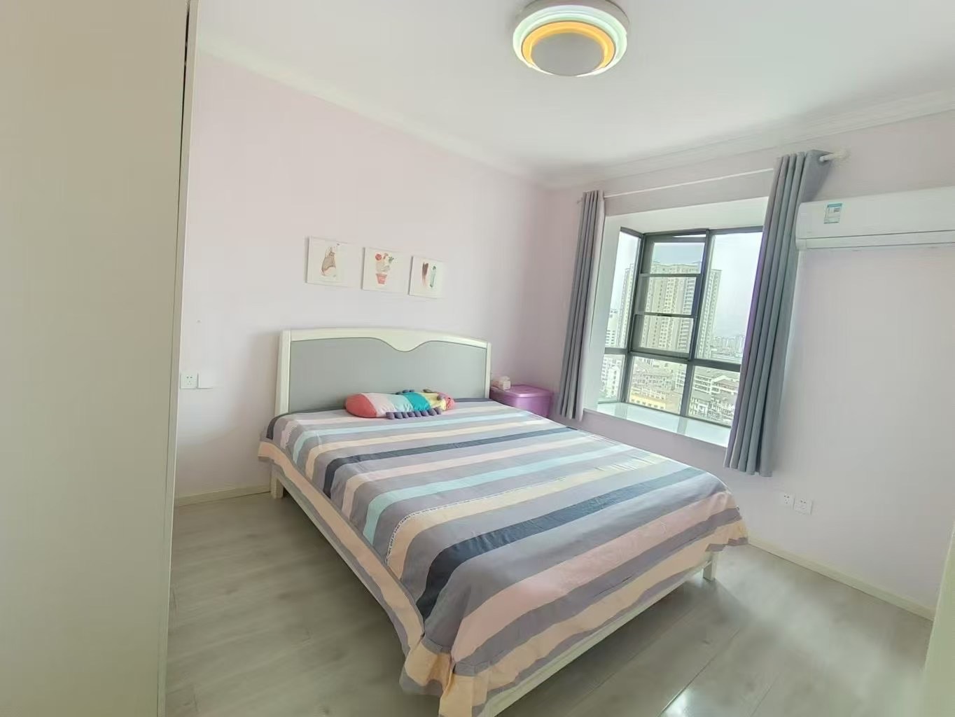 急售，降价了，武商仙下河旁，电梯精装三房，9成新，单价4900，满2年，双阳台，好楼层