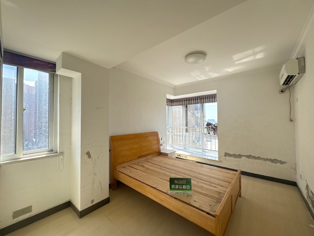 翰林公馆2室2厅1卫精装修家具家电全配优价出租！