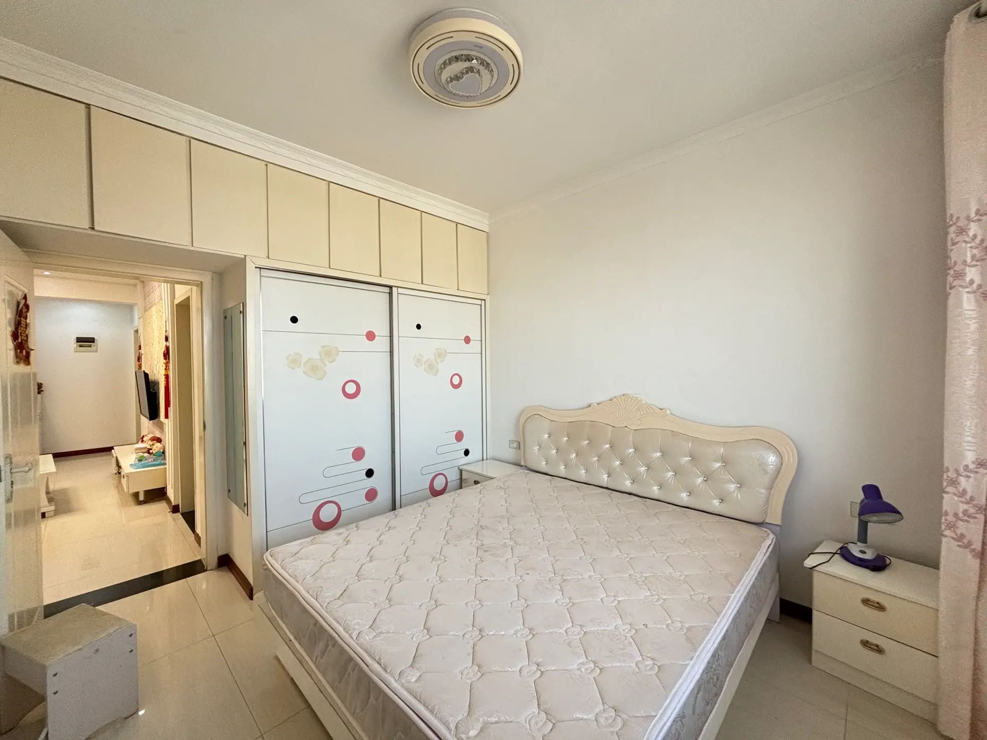 电梯小高层，新景园，精装两房，证满二，拎包入住，28个，好楼层