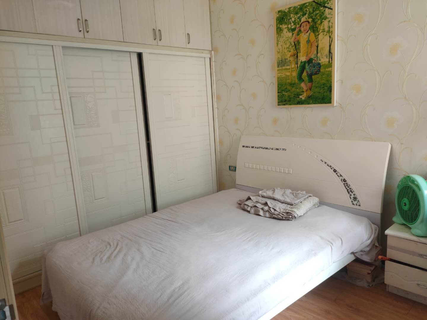 新城壹号精装三房中间楼层想要读三小的可以直接拍了