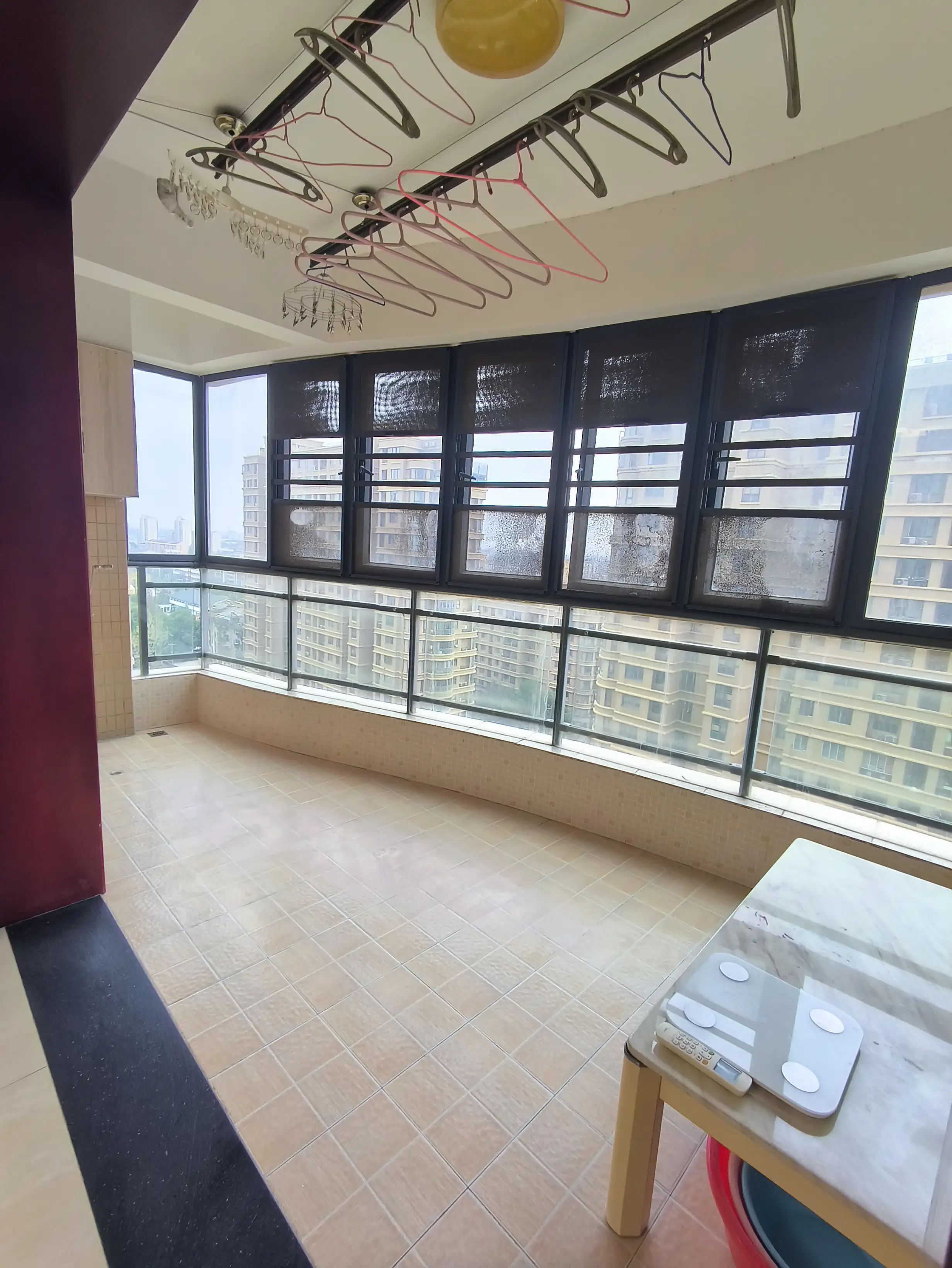 业主急售，公园世家，精装三房，中间楼层，四中，户型好