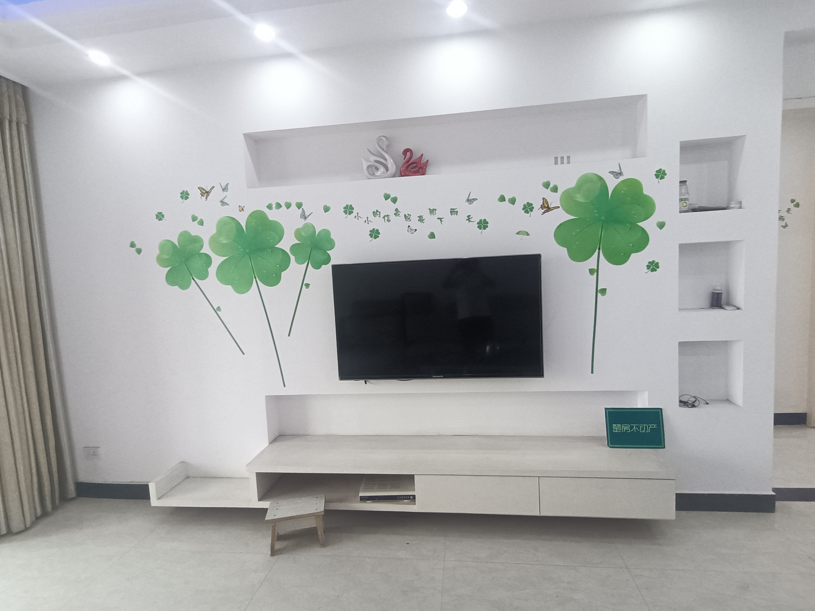 御台公馆精装婚房基本上没住过老证过户费低房东诚意出售