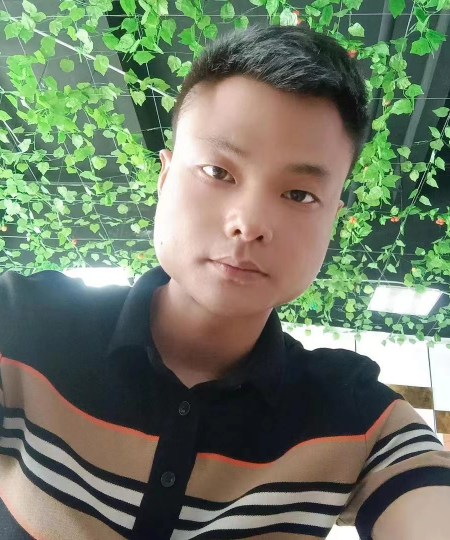 李靖正合地产福星城店