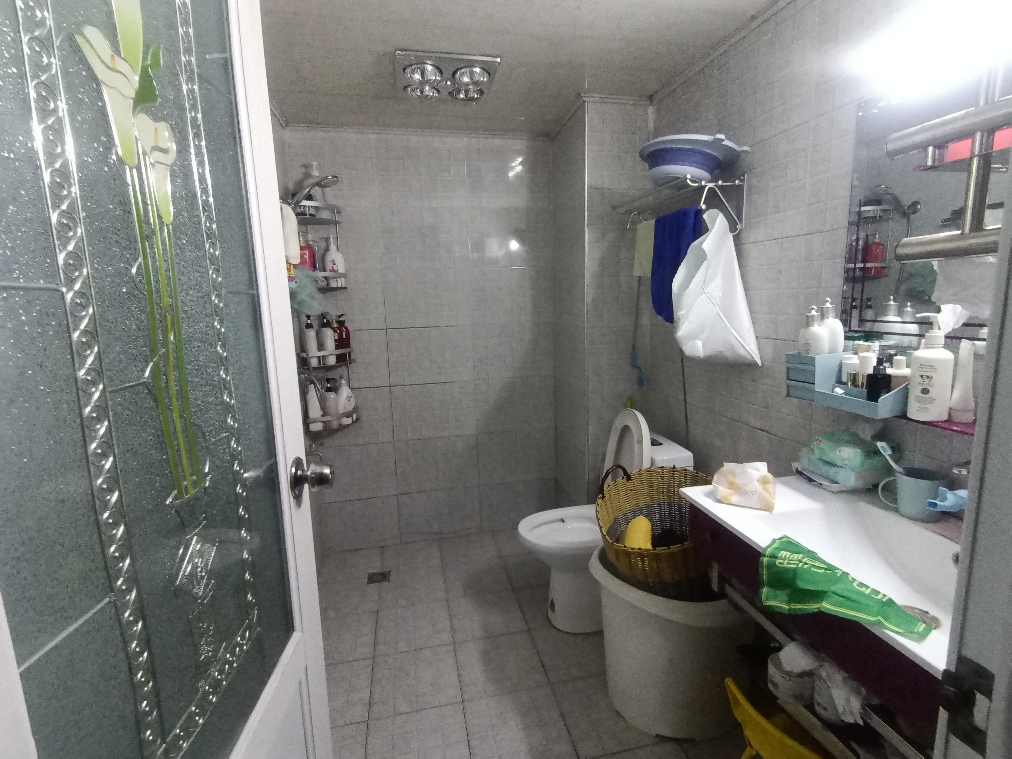 东城花园四中旁精装三房证件满二业主诚心卖