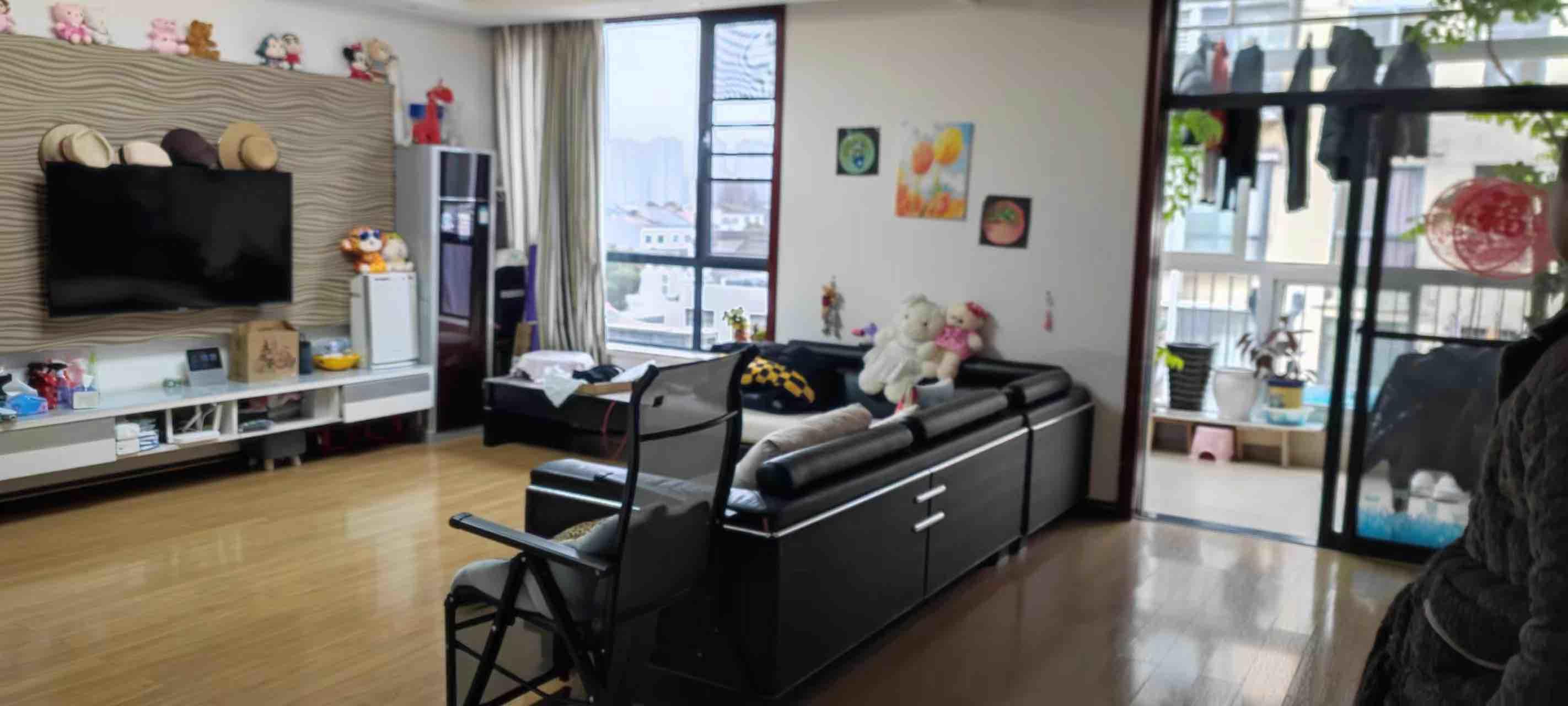 城南职院附近步梯好房明珠星城