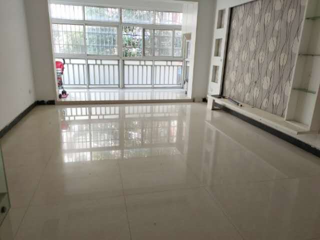 实验二小旁边世北春花园南北通透采光好可按揭